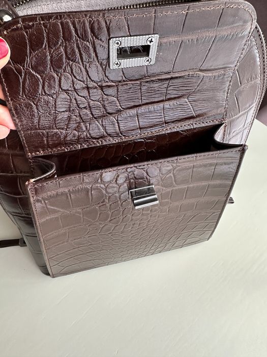 Жіноча сумка з натуральної шкіри