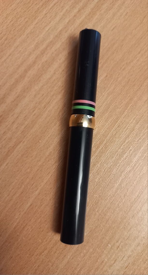 Губна помада Maybelline Great Wear Lip