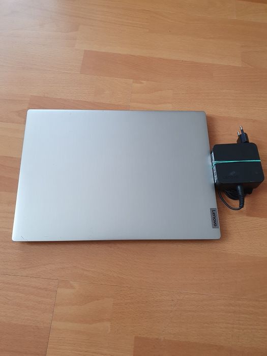 LENOVO Ideapad 3 14ADA05  Ryzen 3  4/256GB