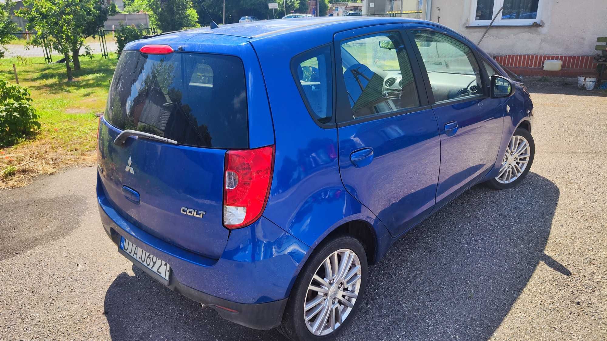 mitsubishi colt 1.3 95 KM -auto po stłuczce