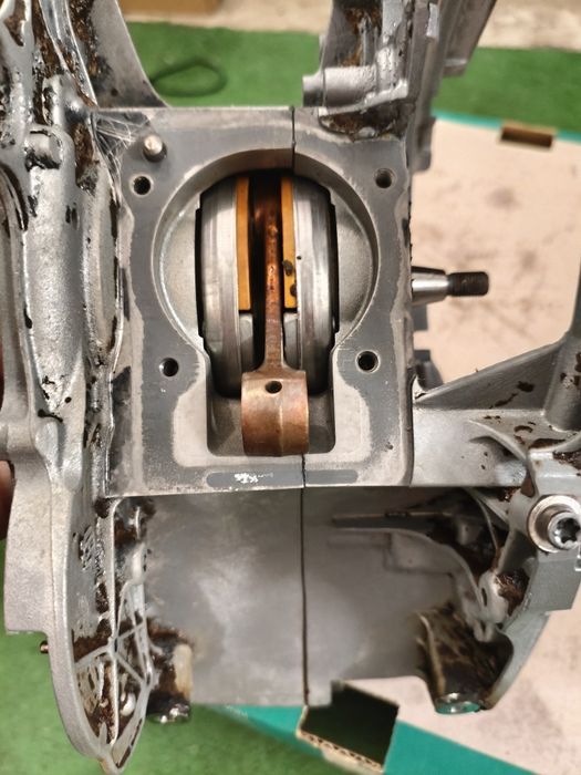 Kartery plus wał Husqvarna 560 xp orginał