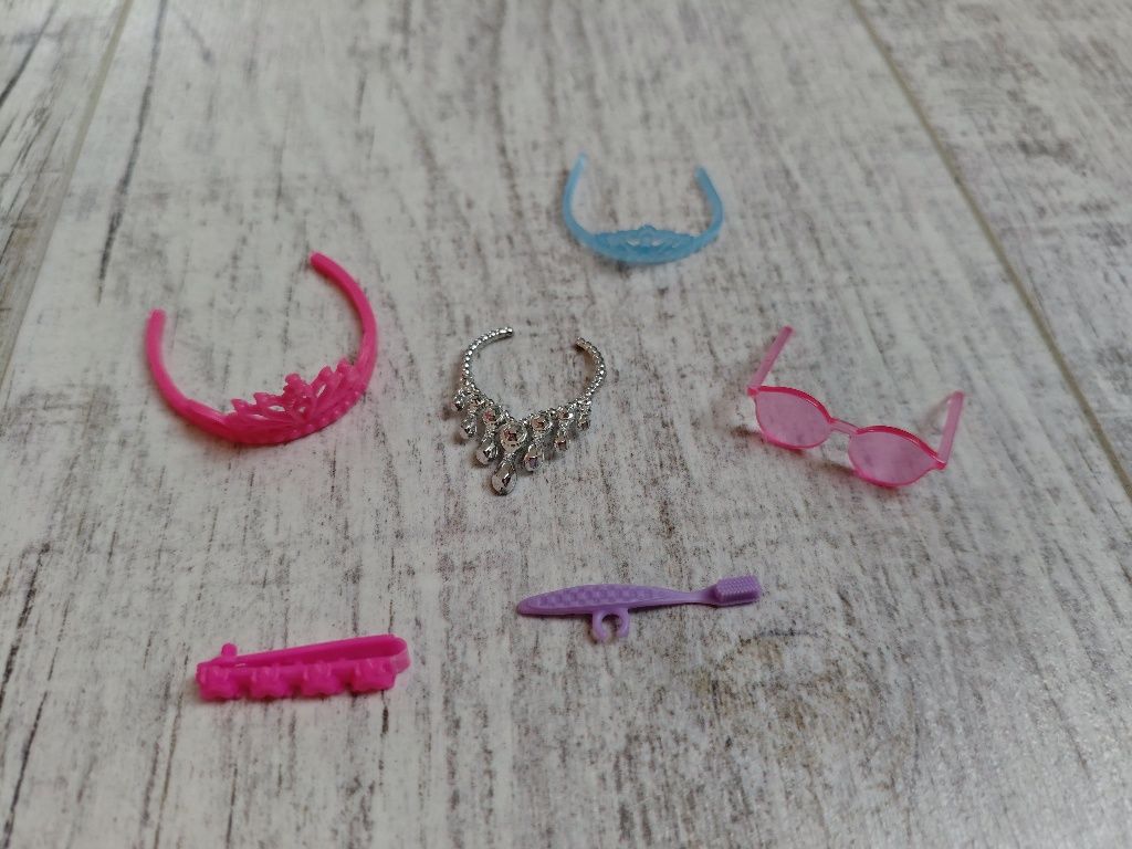 Barbie akcesoria garnek spaghetti opaska okulary wieszak