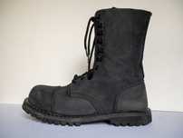 Buty glany Brandit-Phantom Nubuk, 10 dziurek, czarne, roz 42, używane