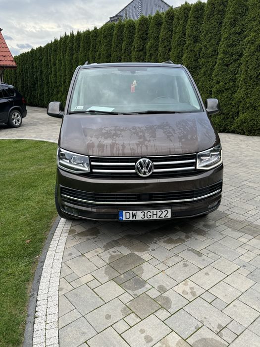 Volkswagen Caravelle 204km