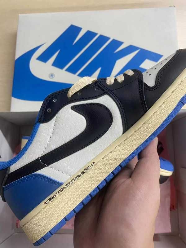 Nowe buty Jordan1_Retro_Low_OG SP_Fragment x_Travis Scott R.41
