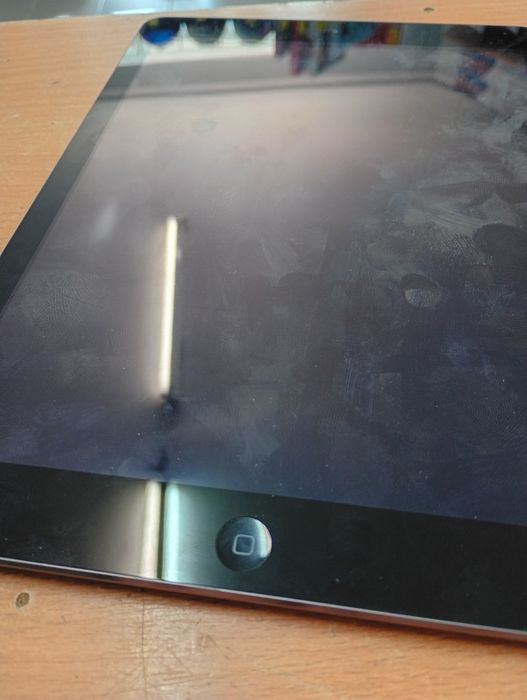 Tablet Apple IPad AIR 16GB Komis Madej Tarnów