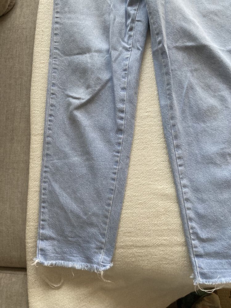 Calça de ganga da Pull & Bear ( portes incluídos)