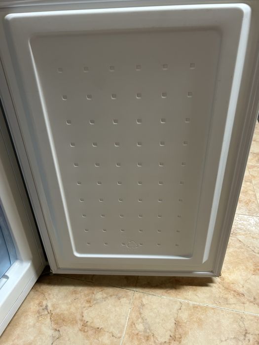 Vendo arca frigurifica de gavetas Jocel.