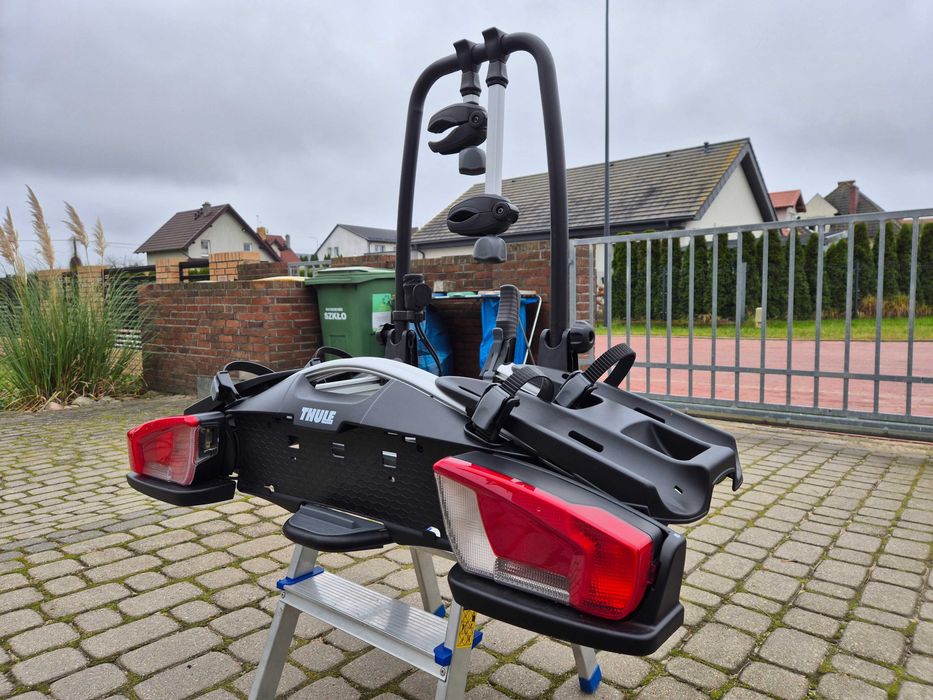 Bagażnik na dwa rowery na hak holowniczy VeloCompact THULE 924