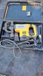 Młot udarowy SDS  dewalt d25831