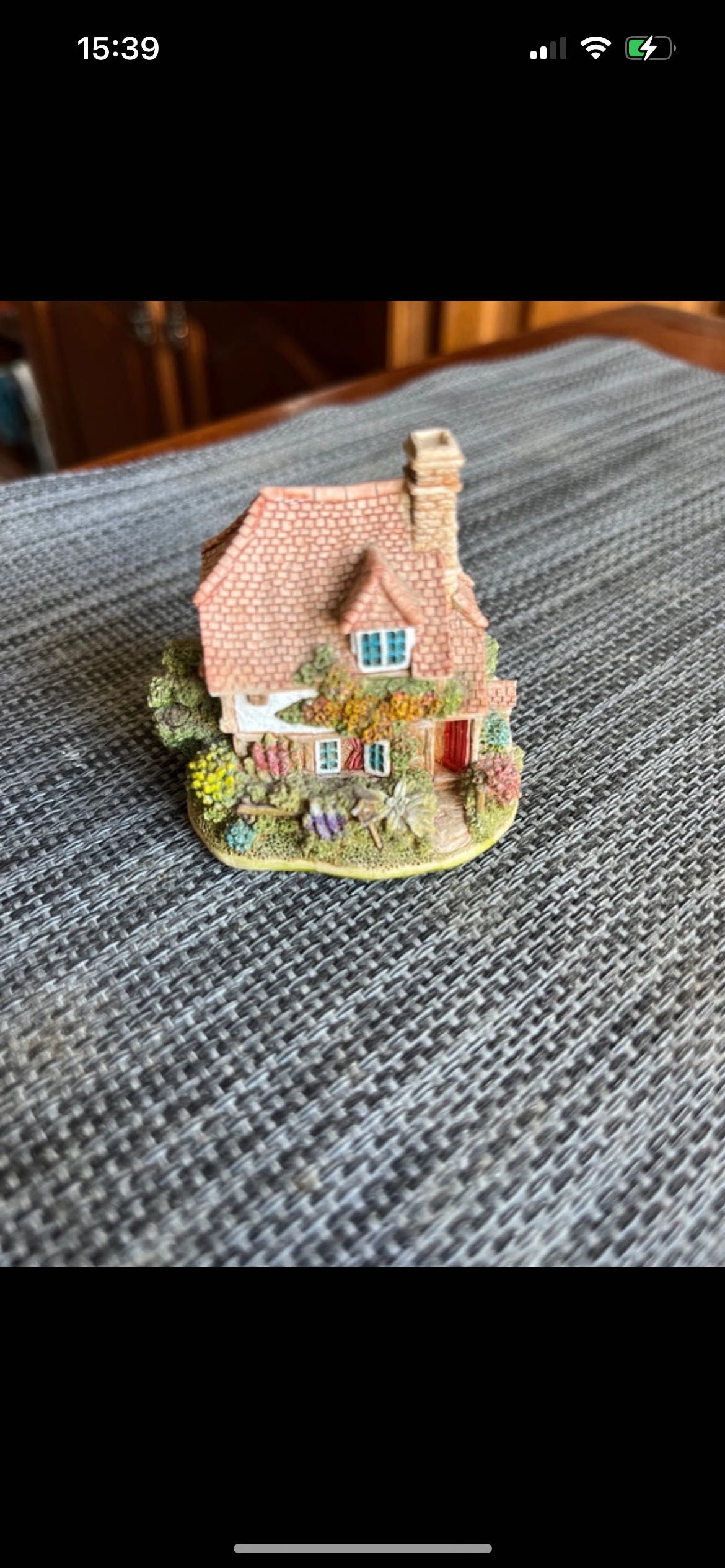 Lilliput Lane cottage