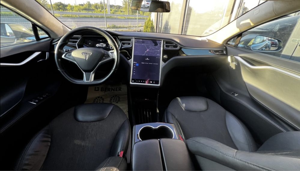 Продам Tesla Model S 70 європа 2016р