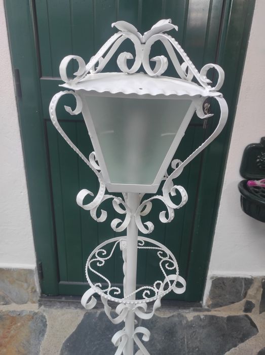 Candeeiro de jardim