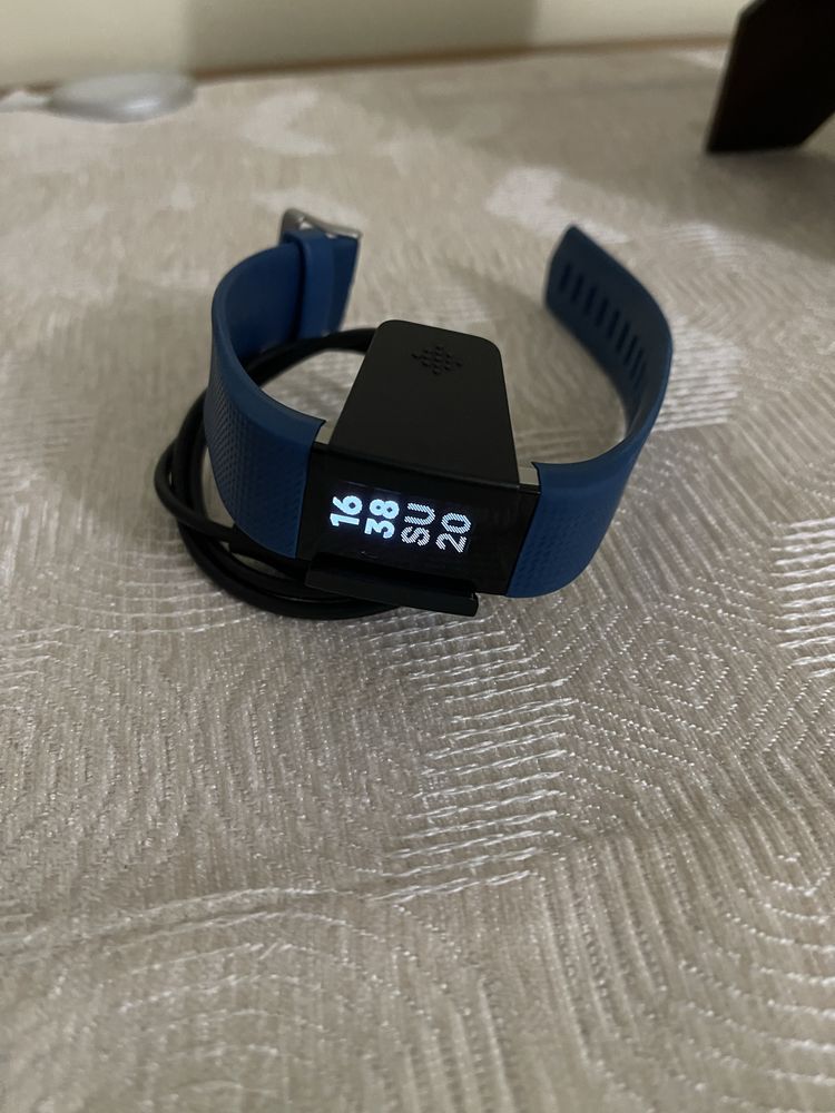 Fitbit charge 2 pouco uso bateria impecavel bracelete por estrear