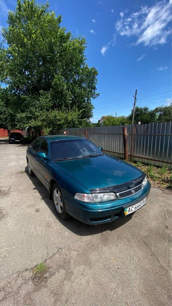 Mazda 626 Мазда 1.8 бензин