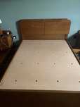 Cama 135*190 com arrumação