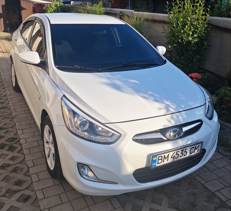 Hyundai Accent 2013