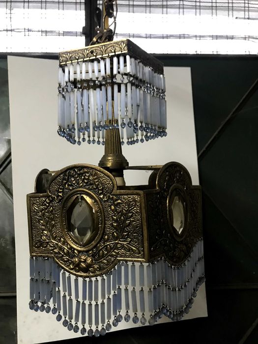 Candeeiro antigo de teto