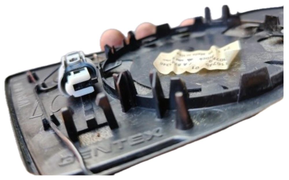 Wkład lusterka PRAWY szkło fotochrom BMW E60 przed liftem 2003 do 2007