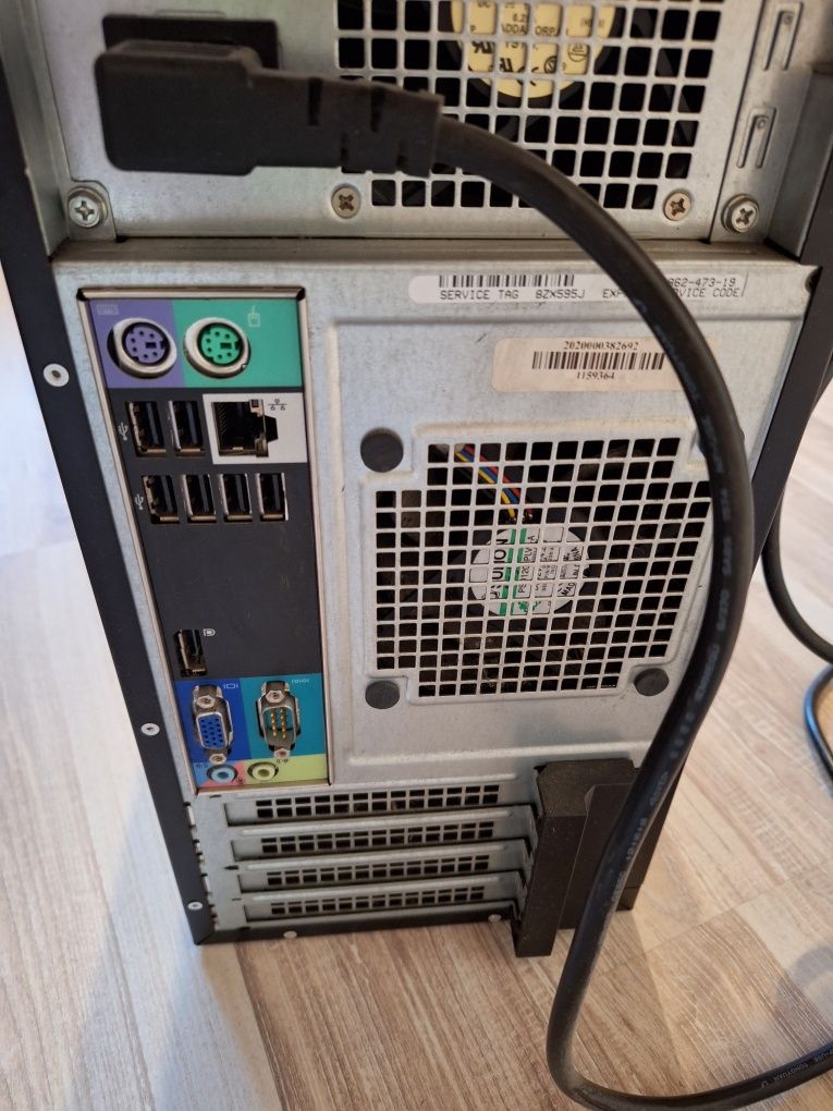 Komputer stacjonarny Dell Optiplex 990 8 GB RAM