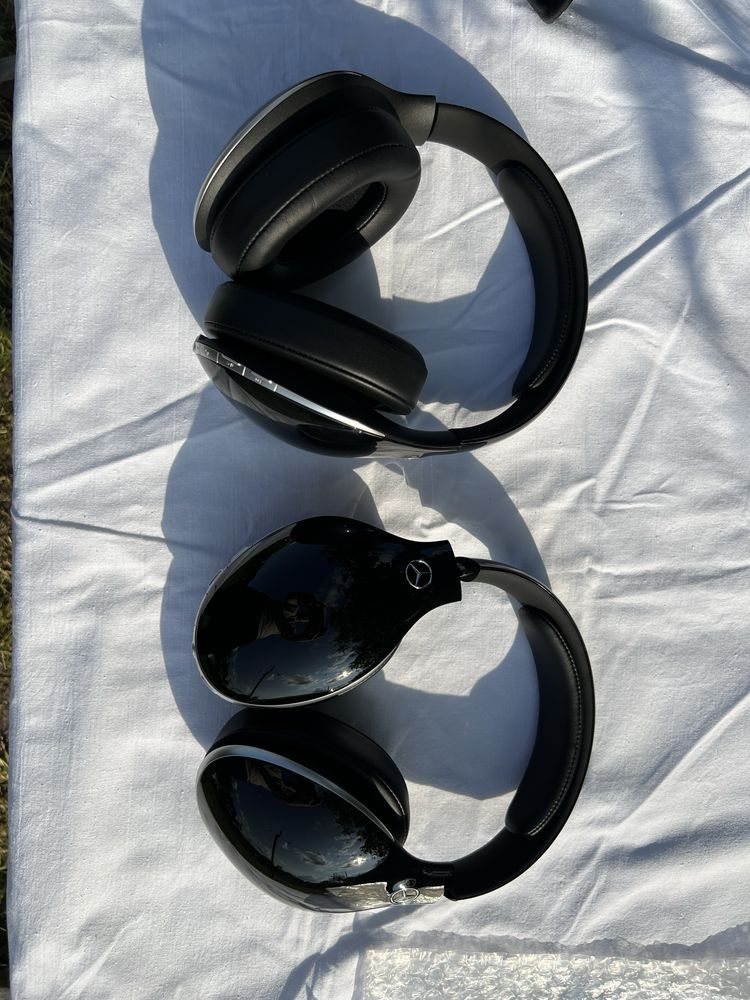 Продам бездротові навушники Bluetooth Mercedes