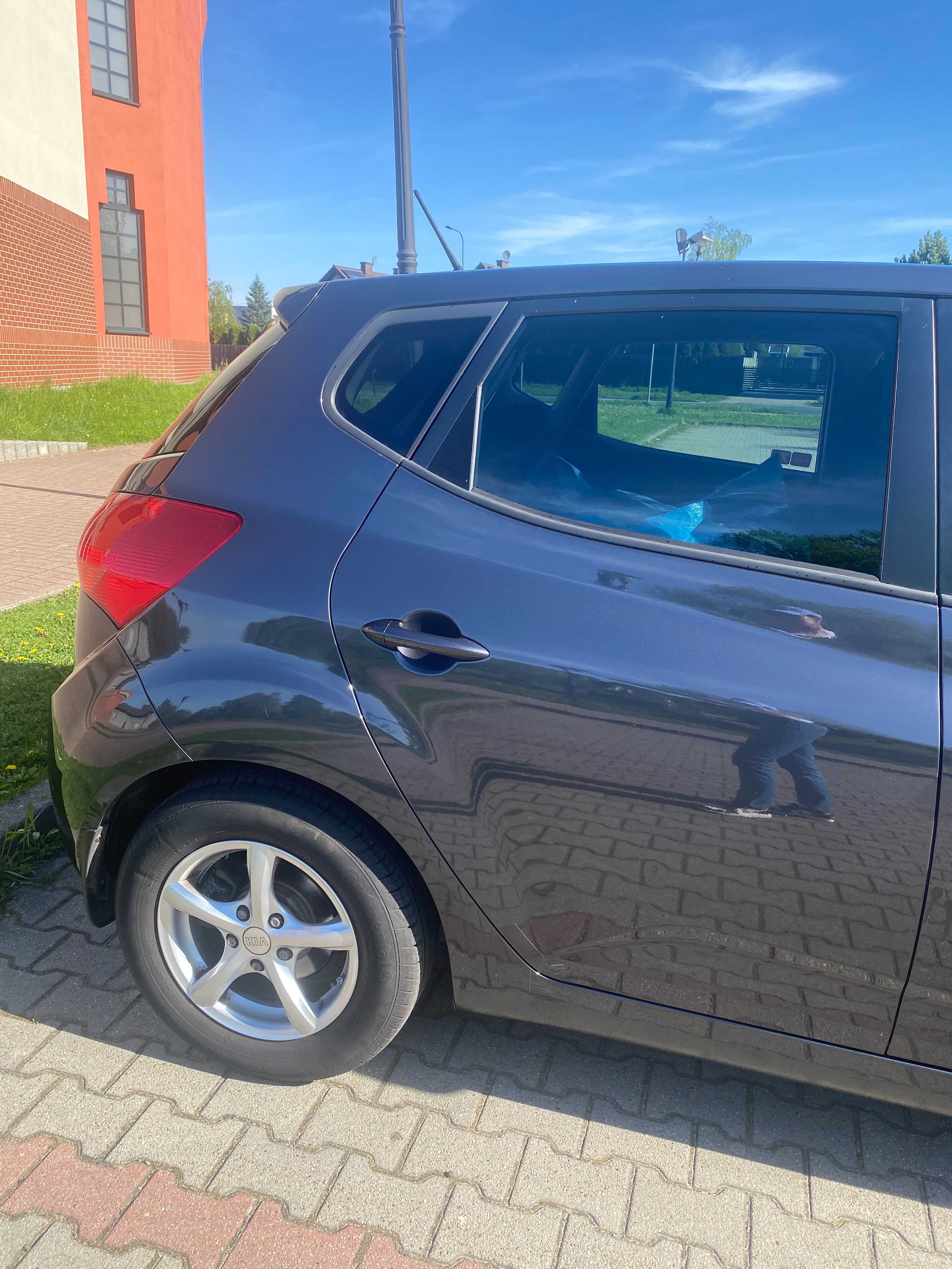 KIA VENGA 2016 - 48 602 km