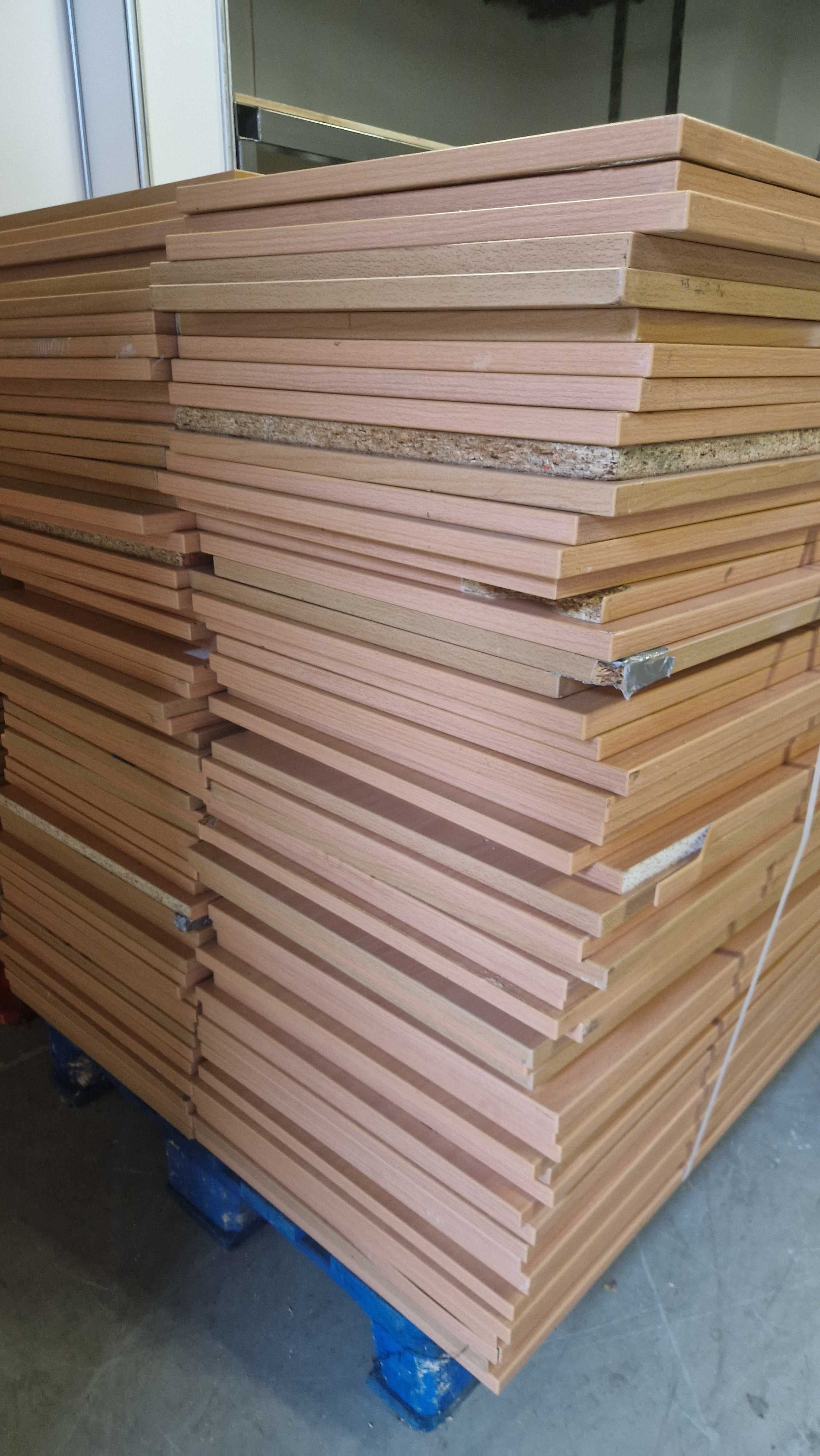 Płyta wiórowa laminowana 1,22m x 0,45m x0,018 używana