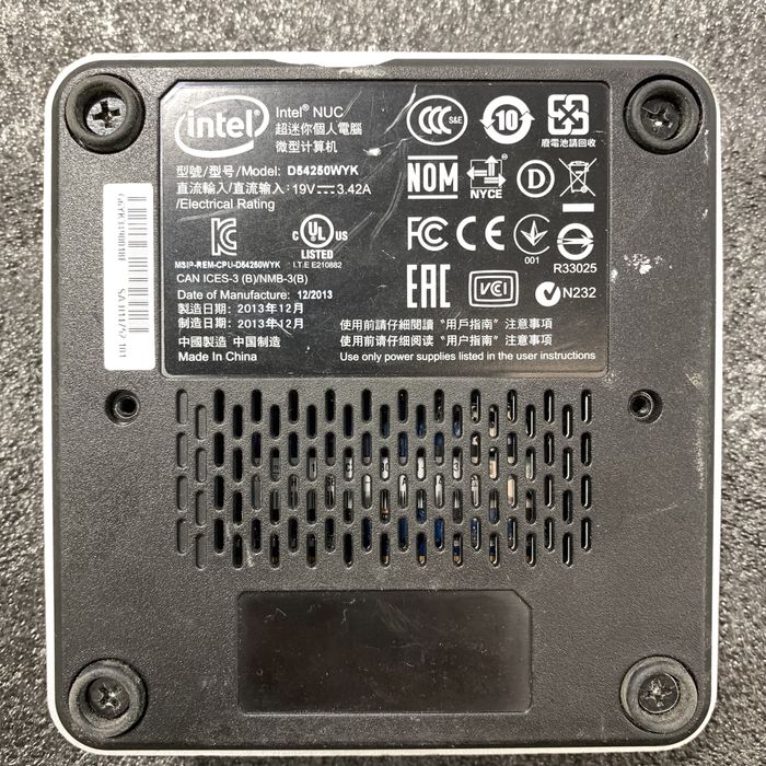 Мини ПК Hеттоп INTEL NUC Core i5 4250U 4х2.6GHz 4Gb DDR3 120Gb SSD бу