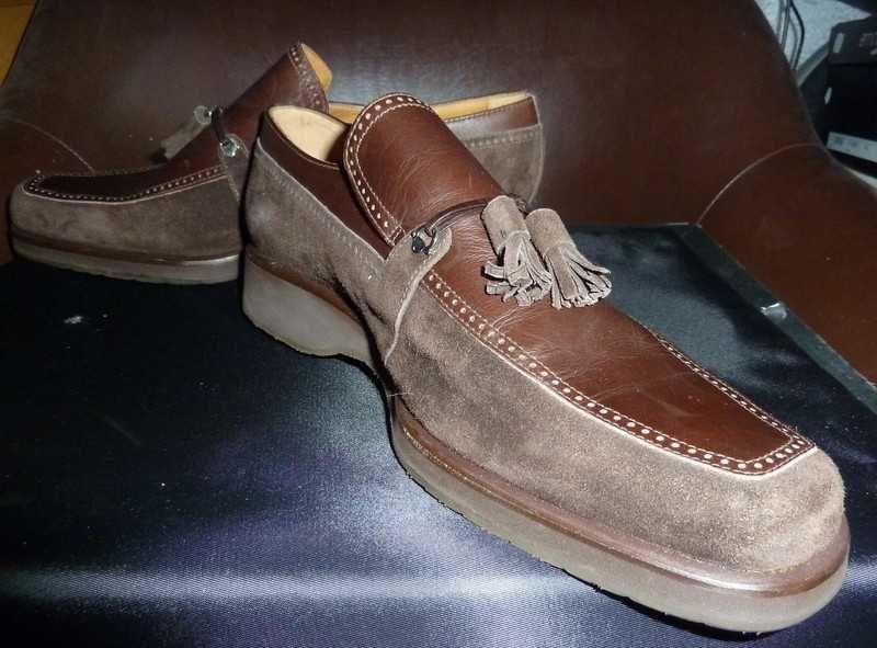 Sapatos novos com pequeno defeito Moreschi 39.5 - SALDO