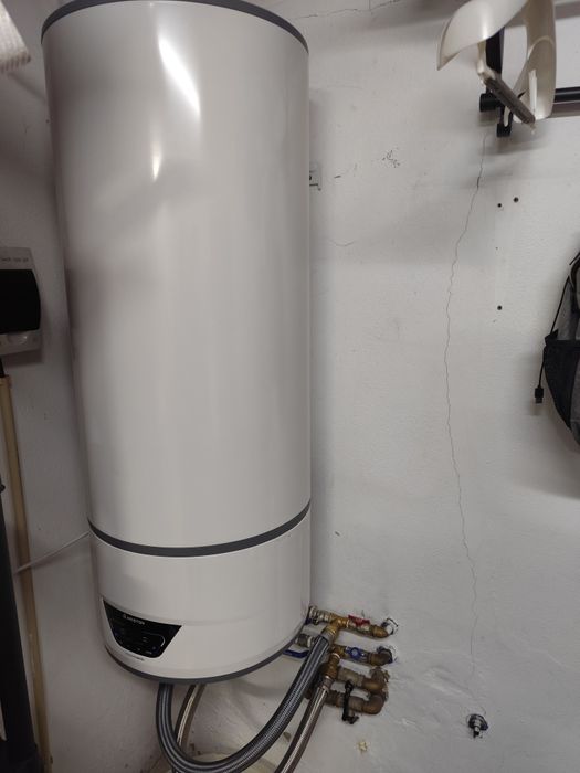 Ariston Hybrid Lydos 100L