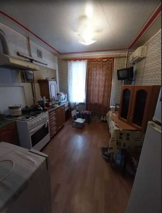 3 кімн 74 м2 з просторою кухнею на ПЕРЕМОЗІ (717731)