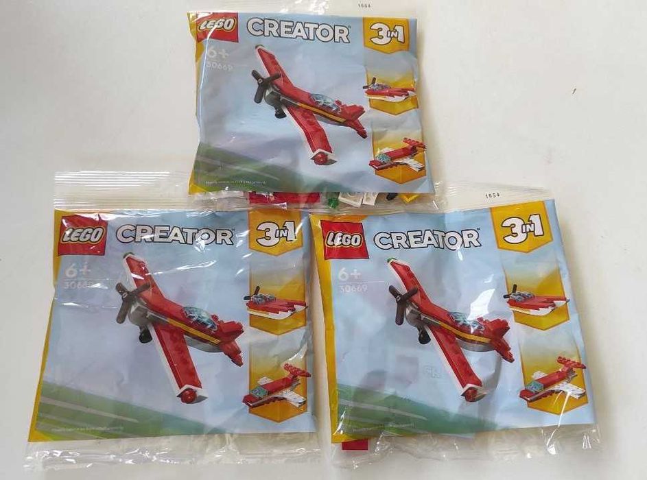 Конструктор LEGO Creator 30669 Красный самолет (51 Деталь)