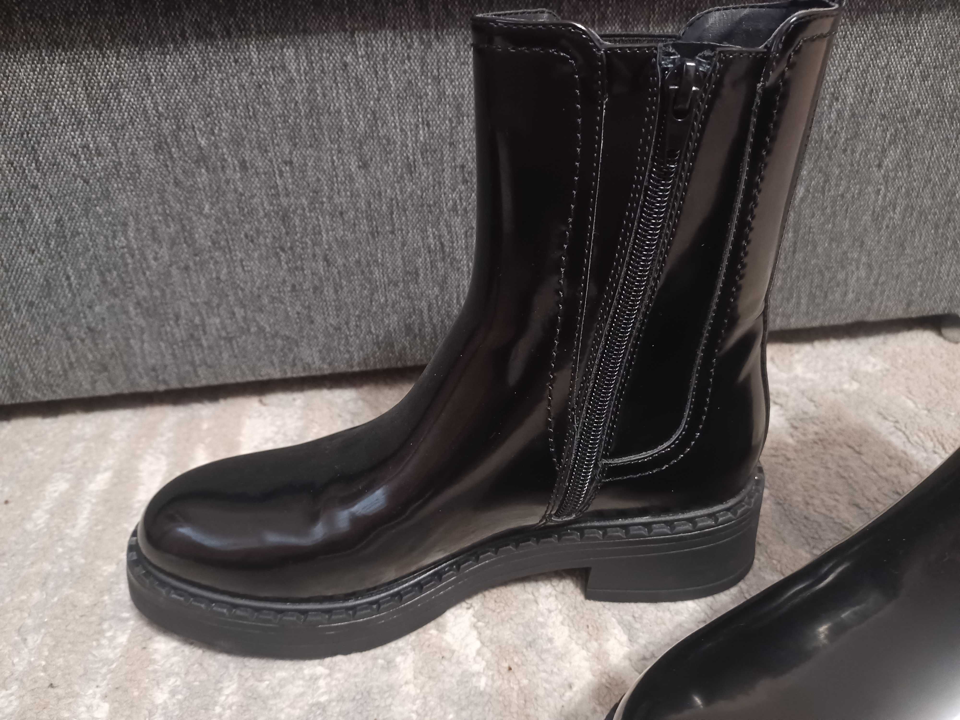 Botki, nowe, r.36, Deichmann