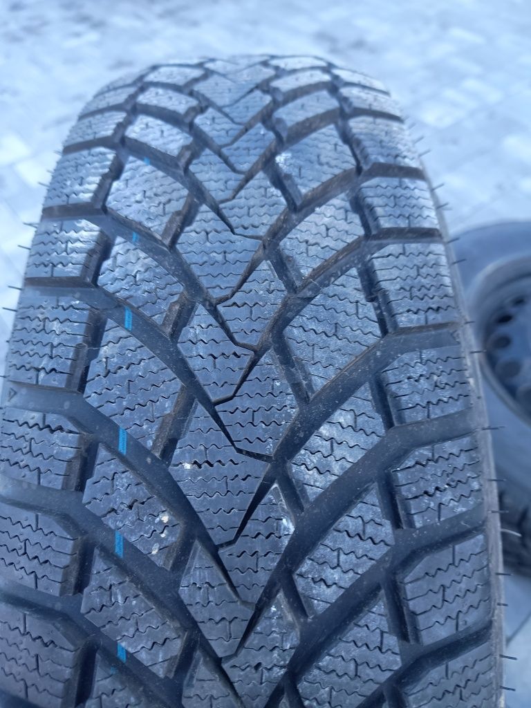 Koła Opel 4x100 185/70/14 Zima Corsa