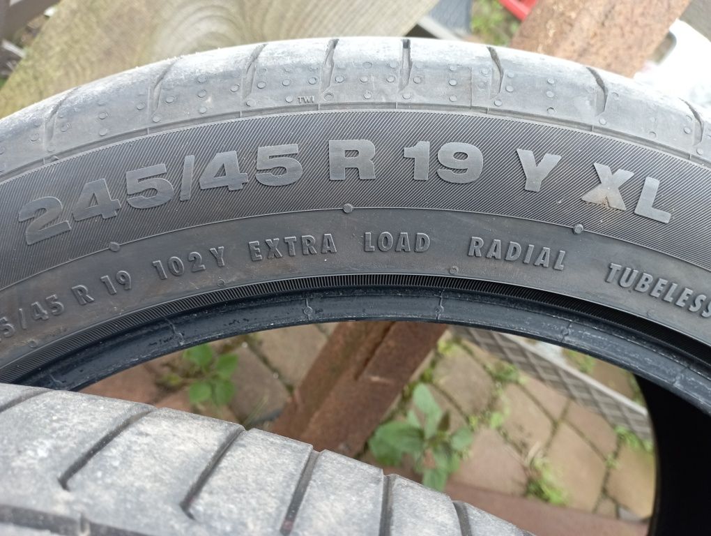 Opony Continental 275/40 i 245/45 r 19. 4 sztuki