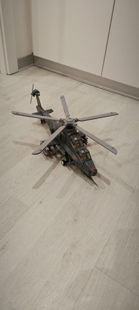 Helicóptero Militar