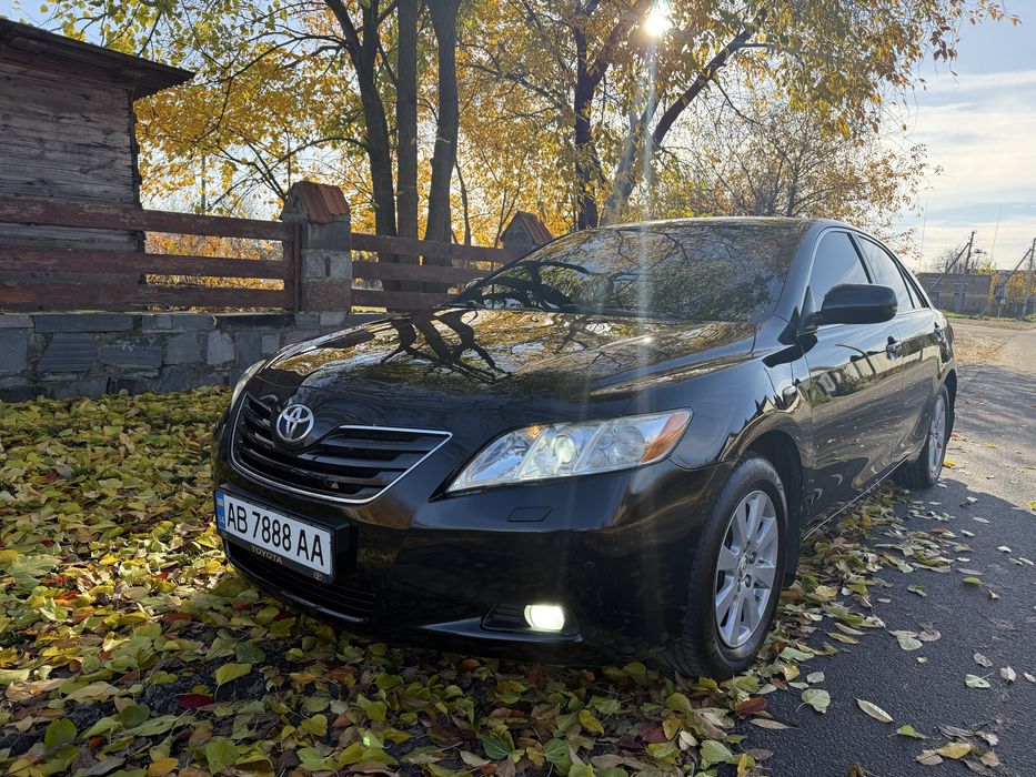 Toyota Camry 3.5 рідна фарба !