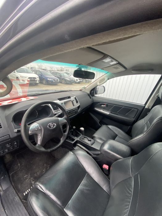 Toyota Hilux Double Cab Life 4x4