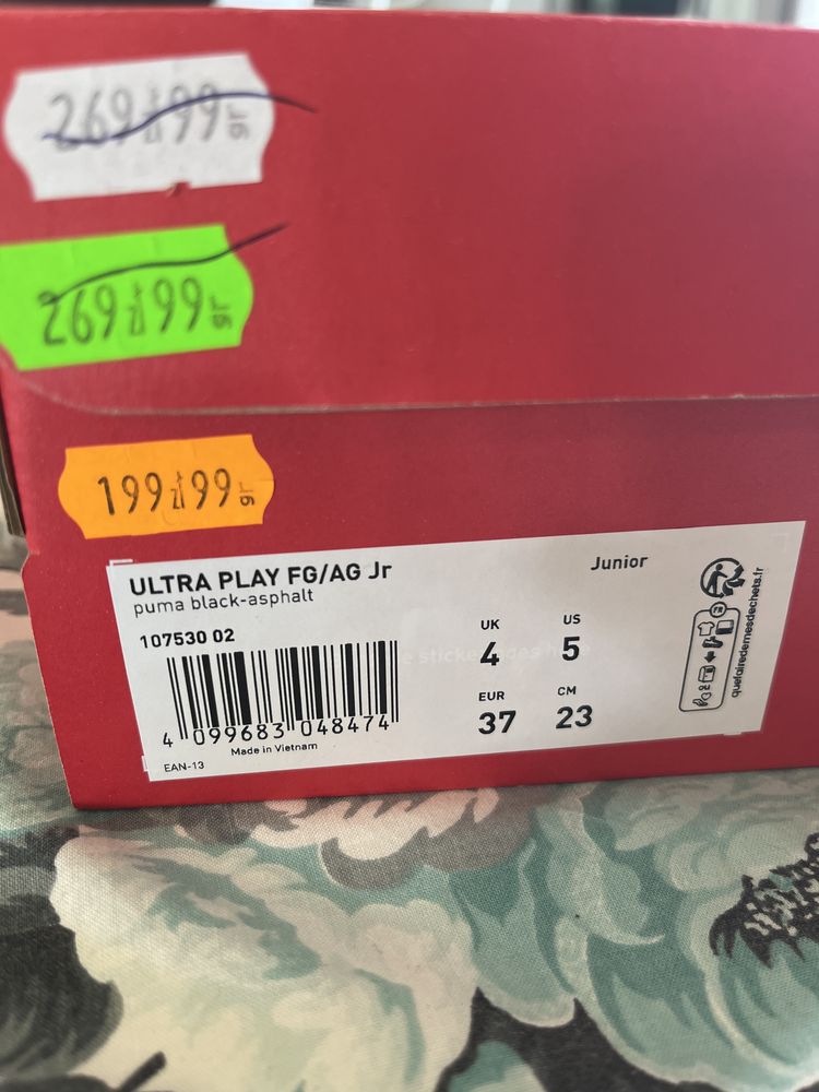 Korki piłkarskie r 37 Puma
