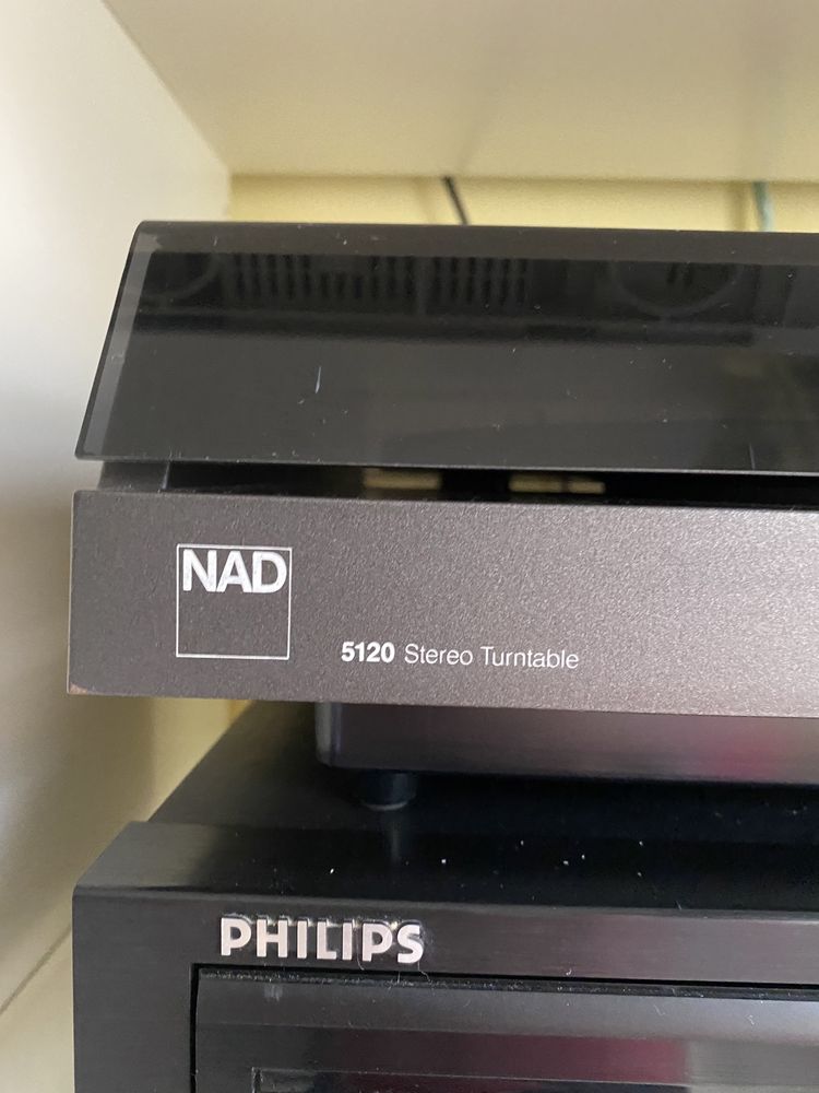 NAD gira-discos 5120