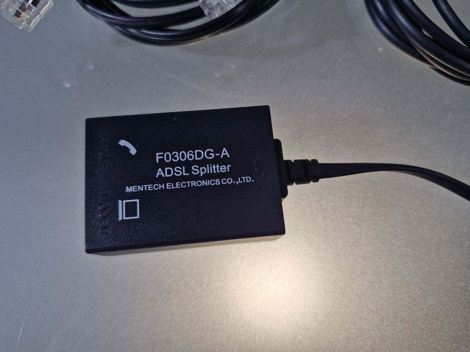 Zestaw Telos Zwijany Przedłużacz 5 m ADSL Rozdzielacz +2 Kable tel. 2m