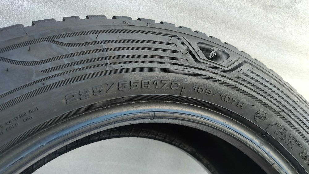 Opona Całoroczna 225/55/17C Goodyear 7mm 2022r