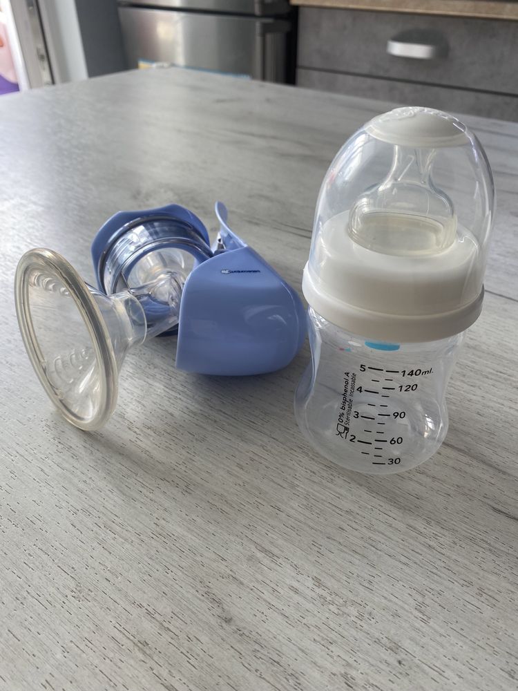 Молоковідсмоктувач та Пакети для зберігання грудного молока MEDELA