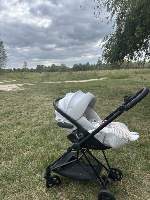 Автокрісло cybex cloud t i-size plus