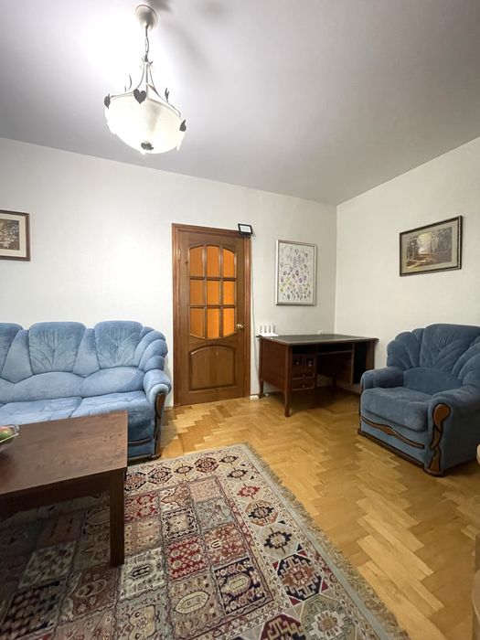 Продаж 2-к вул. Єреванська 25/1, Соломʼянська пл, Космонавтів