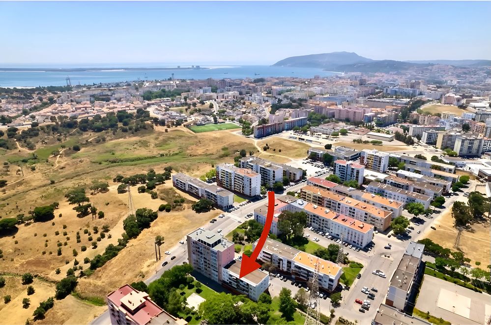 Apartamento T2 com varanda