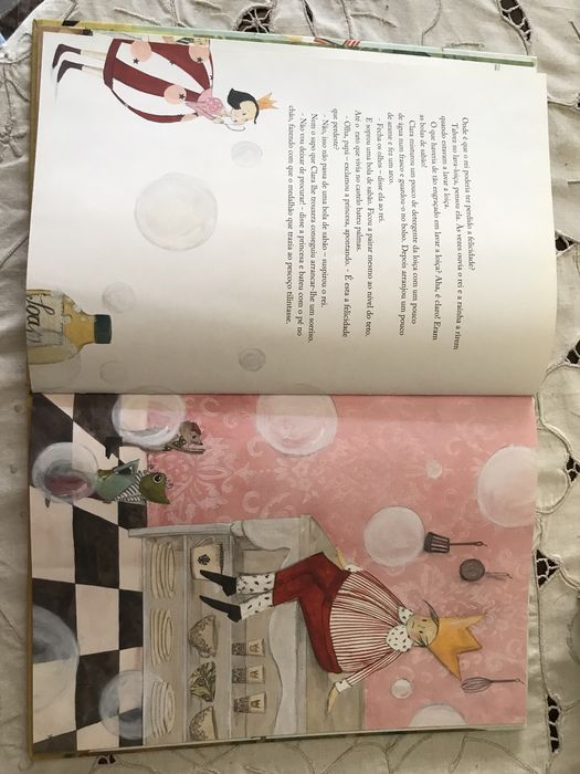 Livro “A Princesa em Busca da Felicidade”