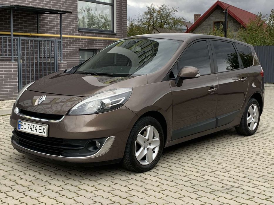 Renault Grand Scenic 2013 рік