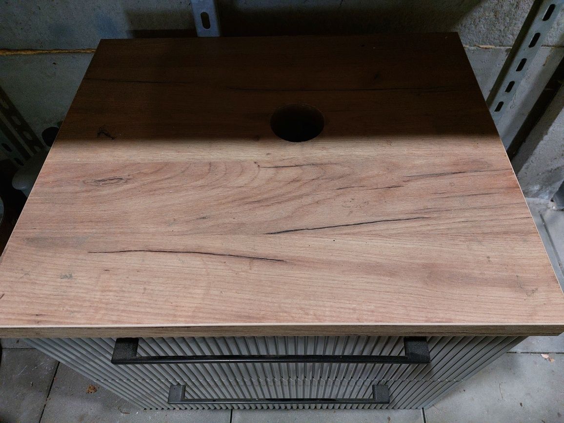 Szafka pod umywalkę 60 cm z blatem – nowoczesna, styl loft, z wycięcie