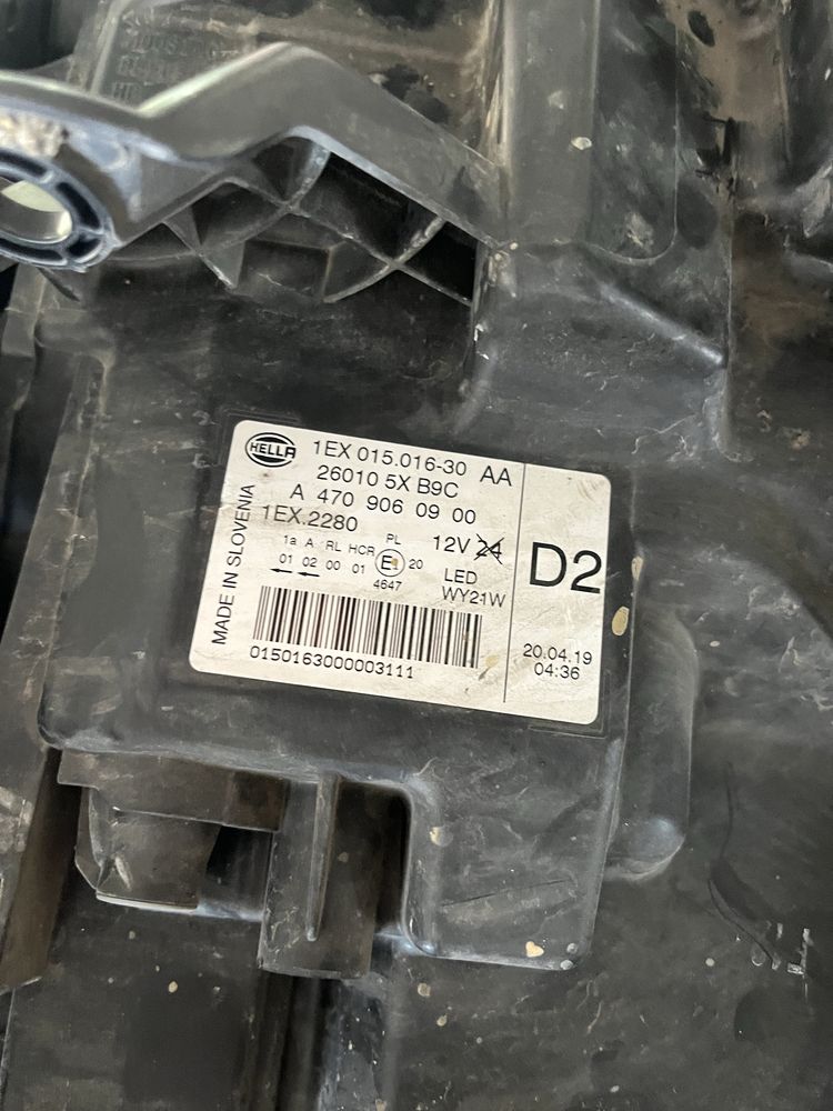 Otica Mercedes Full Led X350D direito de volante a esquerda